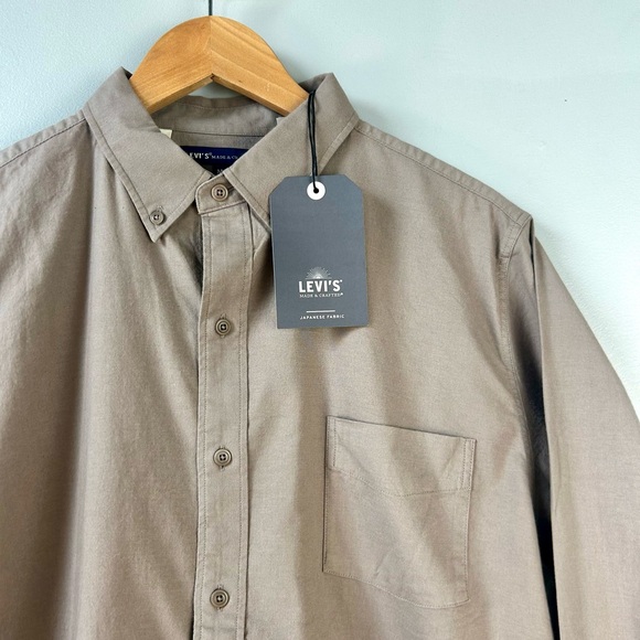 NWT | Levi’s Mens Long Button Up Shirt - Picture 3 of 8